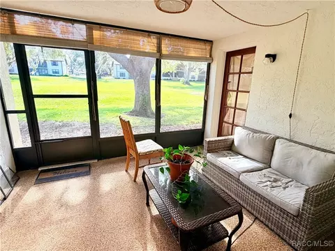 Exterior - 370 E Glassboro Ct, Hernando, FL 34442 photo 4 of 7