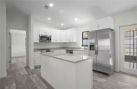 Kitchen - 105 E Harvard St, Inverness, FL 34452 photo 2 of 6