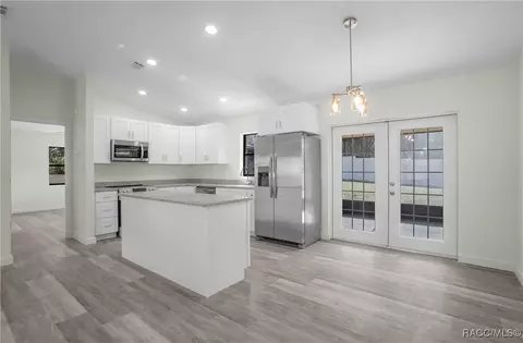 Kitchen - 105 E Harvard St, Inverness, FL 34452 photo 1 of 6