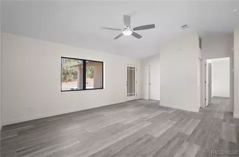 Living - 105 E Harvard St, Inverness, FL 34452 photo 4 of 4