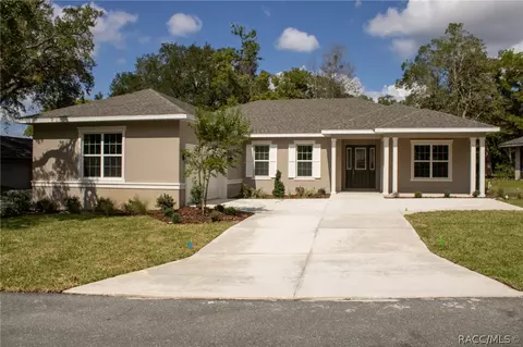 3030 W Bermuda Dunes Dr, Lecanto, FL 34461