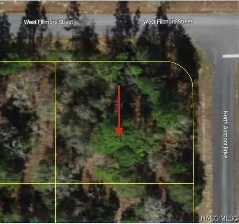 6714 N Airmont Dr, Dunnellon, FL 34433