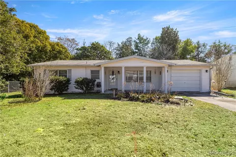 99 S Jeffery St, Beverly Hills, FL 34465