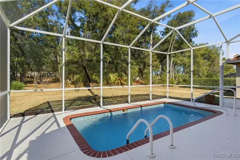 Exterior - 335 W Doerr Path, Hernando, FL 34442 photo 3 of 8