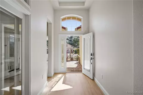 Entry Way - 335 W Doerr Path, Hernando, FL 34442 photo 1 of 3