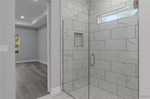 Entry Way - 1215 E Getty Ln, Hernando, FL 34442 photo 3 of 7