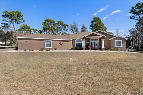 5726 W Chive Loop, Homosassa, FL 34448