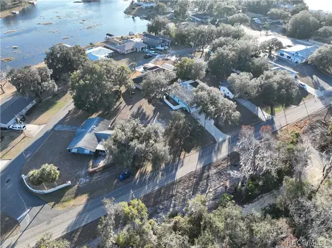 9312 E Gospel Island Rd, Inverness, FL 34450