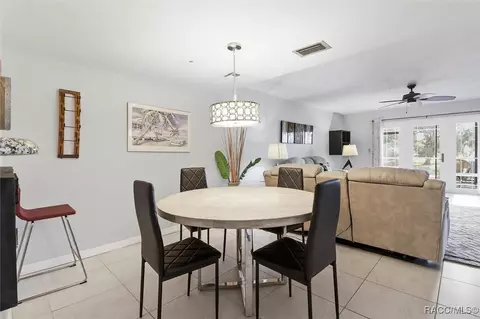 Dining - 791 E Hartford St #1B, Hernando, FL 34442 photo 1 of 2