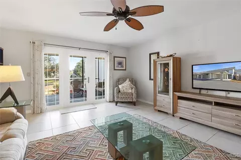 Living - 791 E Hartford St #1B, Hernando, FL 34442 photo 1 of 3