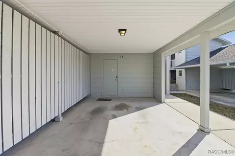 Exterior - 791 E Hartford St #1B, Hernando, FL 34442 photo 6 of 6