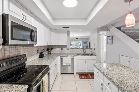 Kitchen - 791 E Hartford St #1B, Hernando, FL 34442 photo 1 of 7