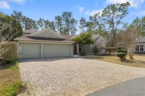 10 Boxleaf Ct S, Homosassa, FL 34446