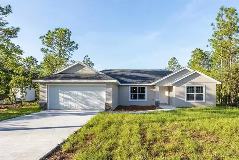 8458 N Tempest Dr, Citrus Springs, FL 34434