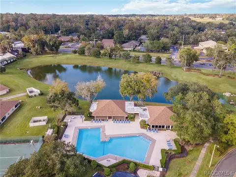 View/Area - 2303 SE 22nd Loop, Ocala, FL 34471 photo 1 of 12