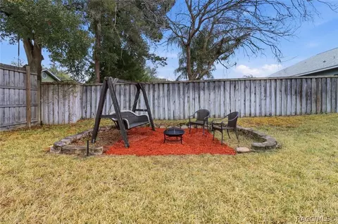 Exterior - 2303 SE 22nd Loop, Ocala, FL 34471 photo 8 of 13
