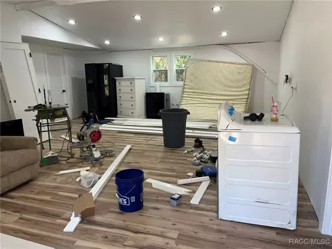 345 Sapp St, Inglis, FL 34449 photo 3