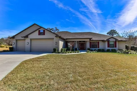 17 Grevillea Ct, Homosassa, FL 34446