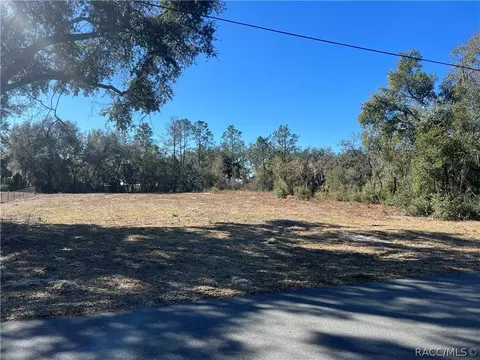 9808 Granada Ct, Inverness, FL 34450