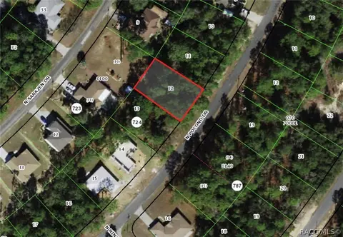 8056 N Pocono Dr, Citrus Springs, FL 34434