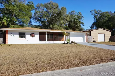 3523 S Dayton Ter, Inverness, FL 34452