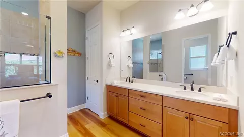Bath - 1349 W Quentin Ln, Hernando, FL 34442 photo 1 of 3