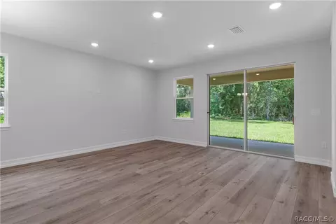 Living - 1565 W Pearson St, Hernando, FL 34442 photo 2 of 6