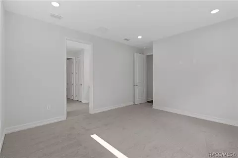 Bedroom - 1565 W Pearson St, Hernando, FL 34442 photo 3 of 8