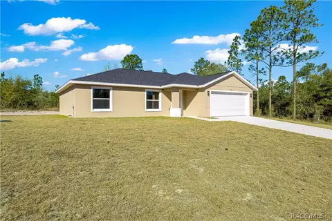 1780 SW Winding Hills Rd, Dunnellon, FL 34431