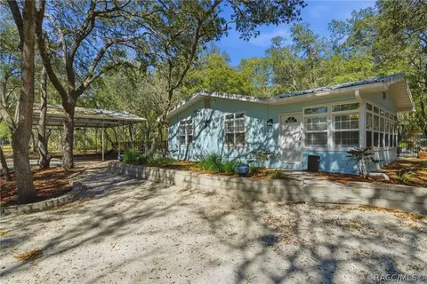 1405 E Amberjack Dr, Hernando, FL 34442