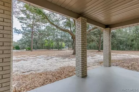 Exterior - 2180 N Trucks Ave, Hernando, FL 34442 photo 3 of 10