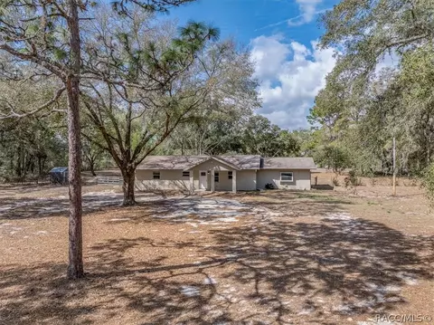Exterior - 2180 N Trucks Ave, Hernando, FL 34442 photo 7 of 10
