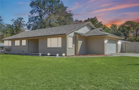 6301 E Morley St, Inverness, FL 34452