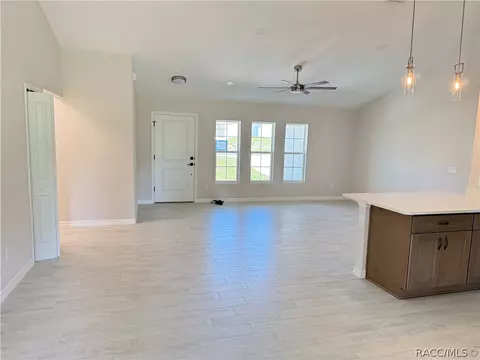 Living - 54 Juniper Trail Loop, Ocala, FL 34480 photo 1 of 2