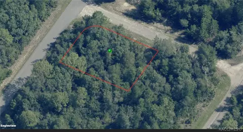 7881 N Keystone Dr, Citrus Springs, FL 34433