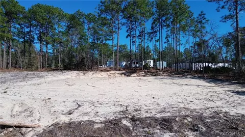 7277 N Gibralter Dr, Citrus Springs, FL 34434
