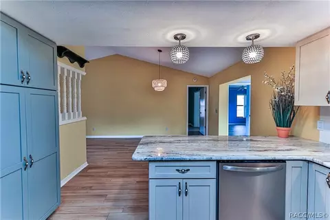 Kitchen - 6056 E Devon Ln, Inverness, FL 34452 photo 4 of 4