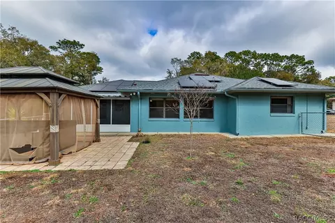 Exterior - 6056 E Devon Ln, Inverness, FL 34452 photo 4 of 6