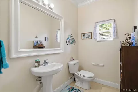 Bath - 4480 E Van Ness Rd, Hernando, FL 34442 photo 5 of 5