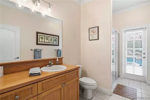 Bath - 4480 E Van Ness Rd, Hernando, FL 34442 photo 3 of 5
