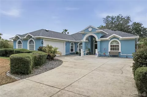 Exterior - 4480 E Van Ness Rd, Hernando, FL 34442 photo 1 of 16
