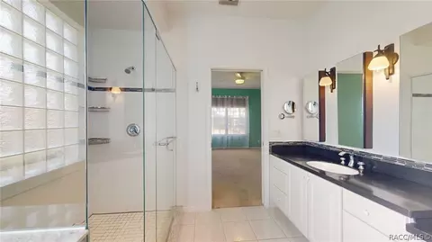 Bath - 2025 N Gibson Pt, Hernando, FL 34442 photo 5 of 5