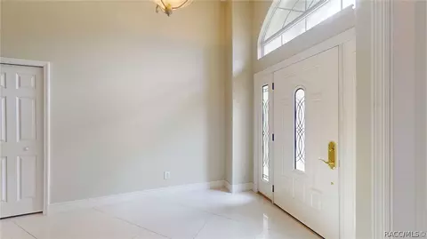 Entry Way - 2025 N Gibson Pt, Hernando, FL 34442 photo 6 of 6