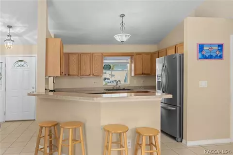 Kitchen - 1380 E Silver Thorn Loop, Hernando, FL 34442 photo 1 of 5