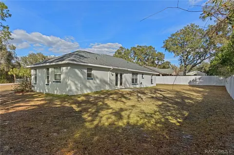 Exterior - 1380 E Silver Thorn Loop, Hernando, FL 34442 photo 5 of 11
