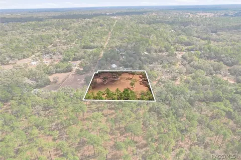 2720 E Fawn Ct, Inverness, FL 34452