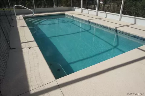 Exterior - 1933 W Union St, Hernando, FL 34442 photo 6 of 14