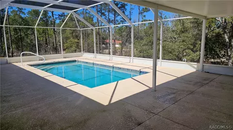 Exterior - 1933 W Union St, Hernando, FL 34442 photo 4 of 14