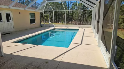 Exterior - 1933 W Union St, Hernando, FL 34442 photo 11 of 14