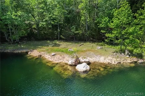 9986 E New Hope Ct, Floral City, FL 34436